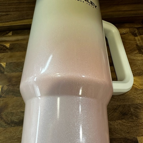 Limited edition Pink white glitter ombré Stanley cup 40 oz - Picture 6 of 14